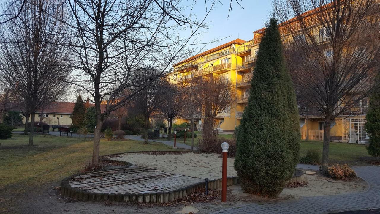 Liget Apartment, Terrace, Free Parking, Ac 부다페스트 외부 사진
